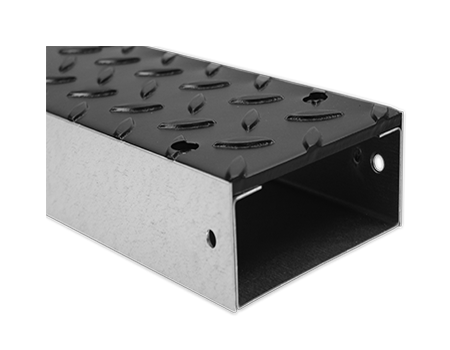 chequer plate trunking